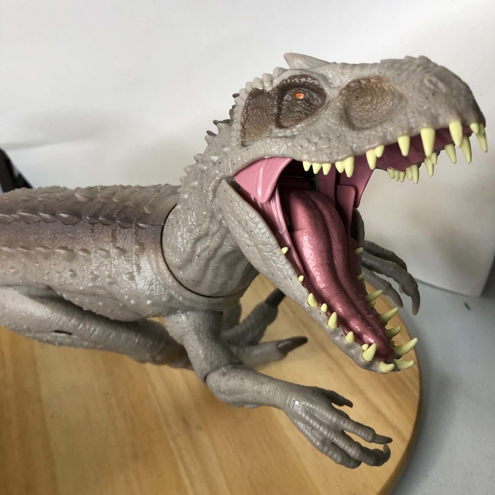 Mattel Jurassic World Indominus Rex Toy 21 in Camouflage N Battle Light Up 2022 - Picture 5 of 16